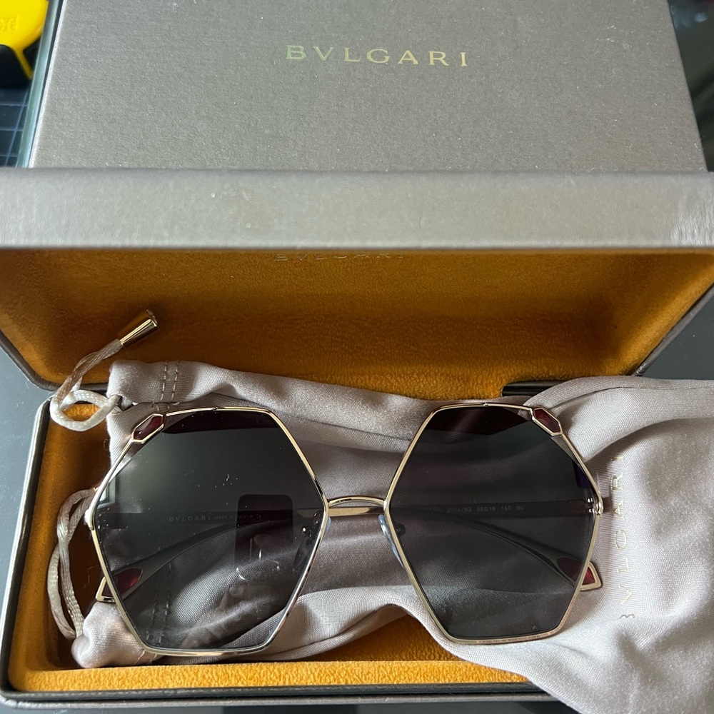 Bvlgari‎ Octagonal Gold Tone Sunglasses New w/ Box – Geometric Frame – Authentic